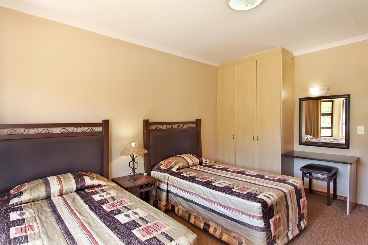 Monateng Safari Lodge Wallmannstal 外观 照片