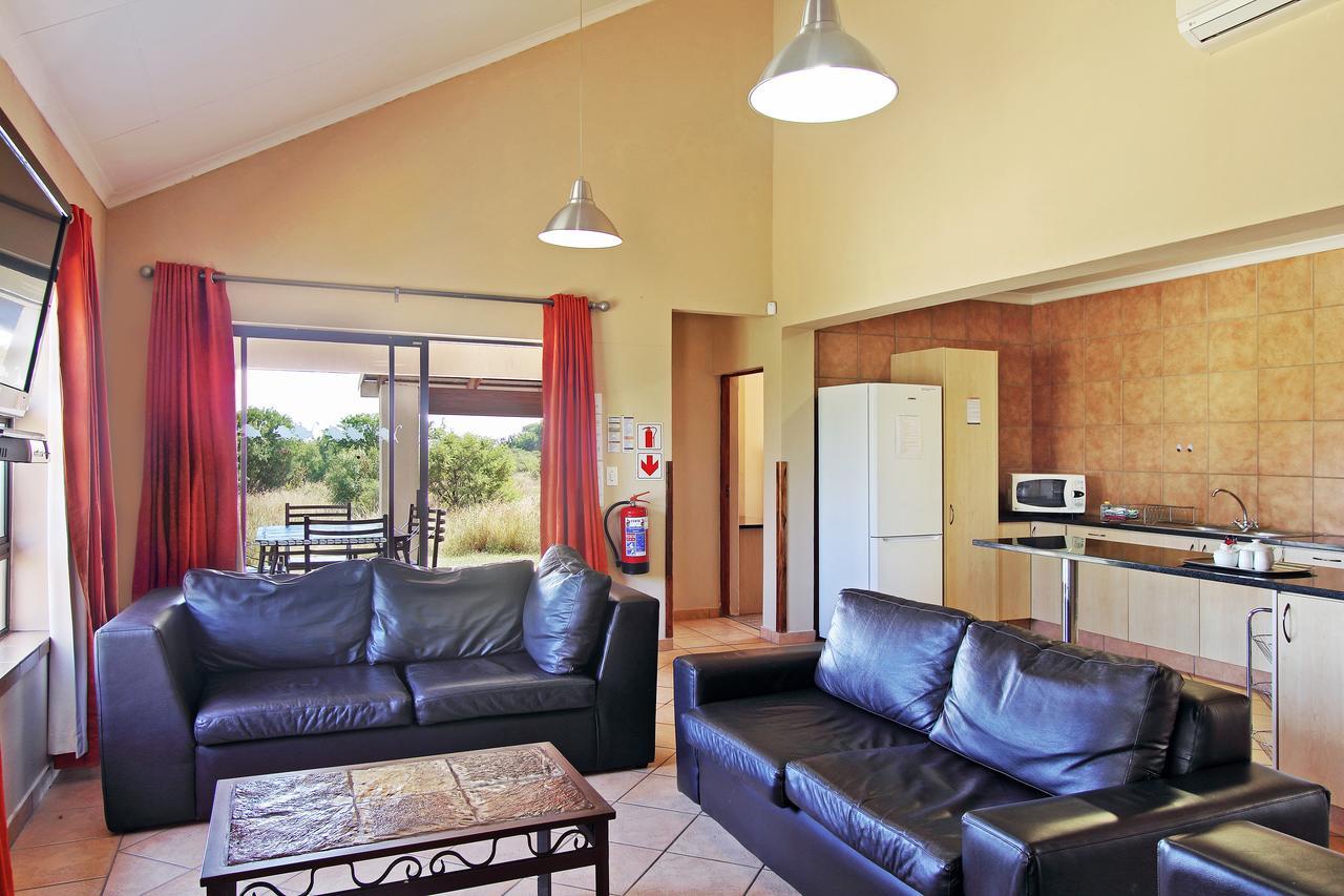Monateng Safari Lodge Wallmannstal 外观 照片